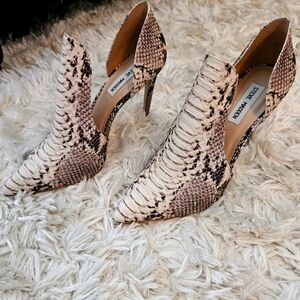 Steve Madden snake skin heels